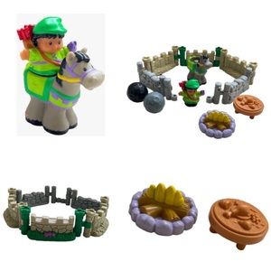 Fisher Price Little People Vintage Toys Guardsman Horse Fairytale Castle Figures